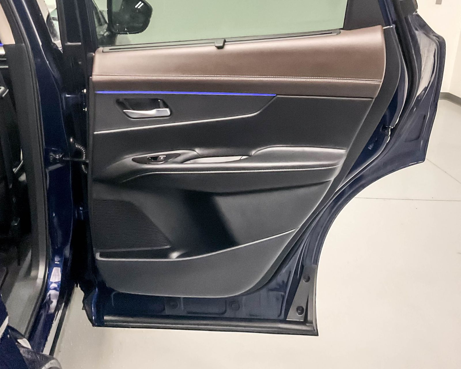 2025 Nissan Murano Platinum photo 17