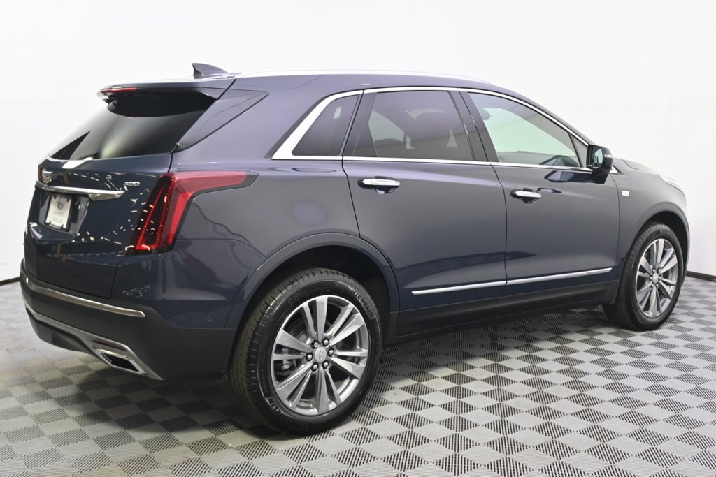 2025 Cadillac XT5 Premium Luxury photo 5
