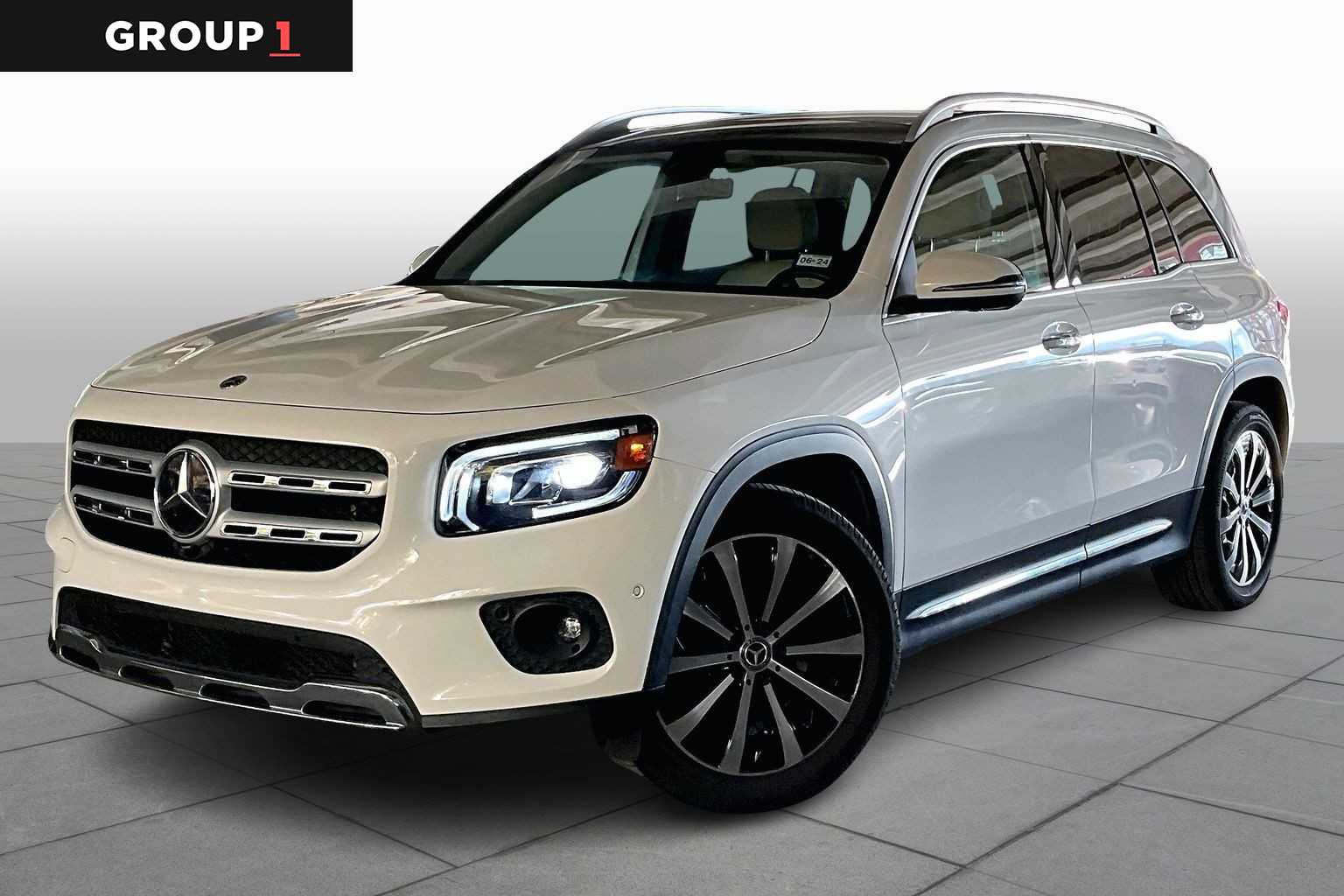 2022 Mercedes-Benz GLB's photo