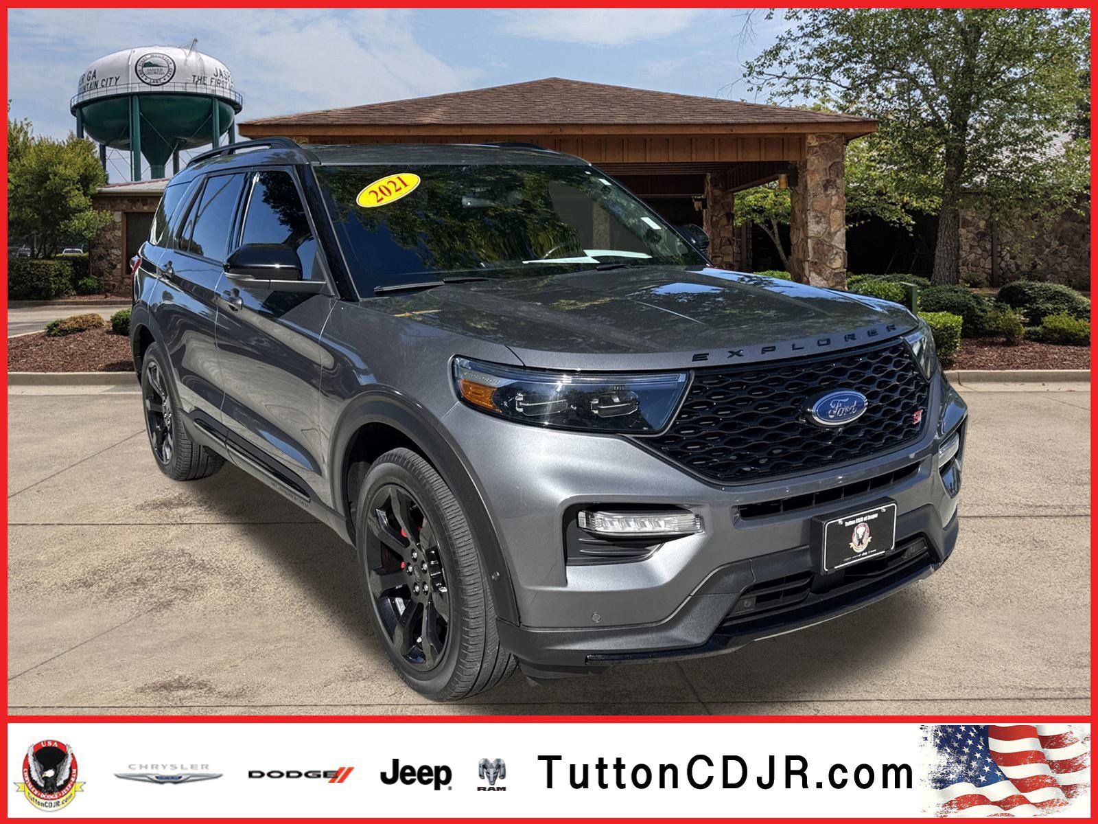 2021 Ford Explorer ST's photo