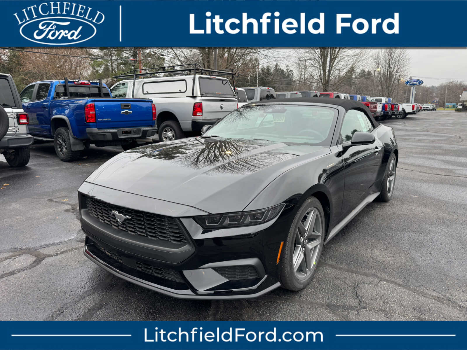 2026 Ford Mustang EcoBoost Premium's photo