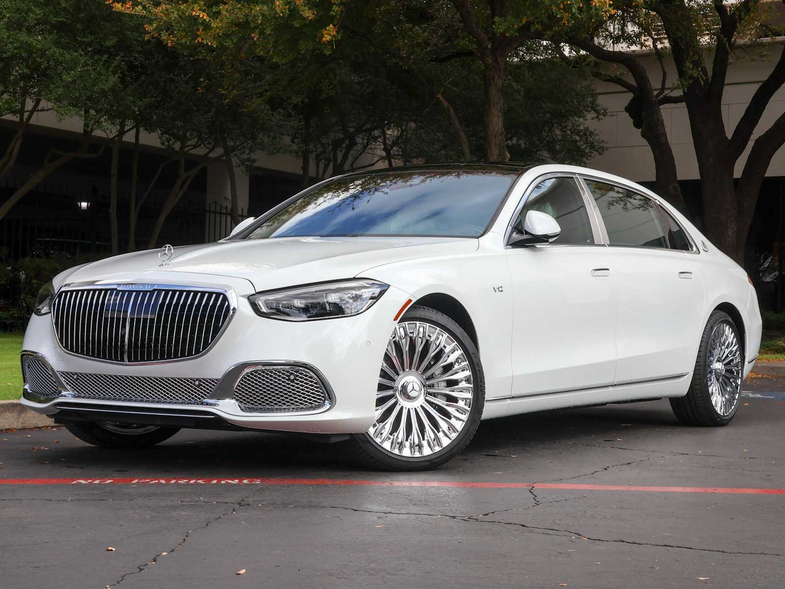 2024 Mercedes-Benz S-Class Maybach's photo