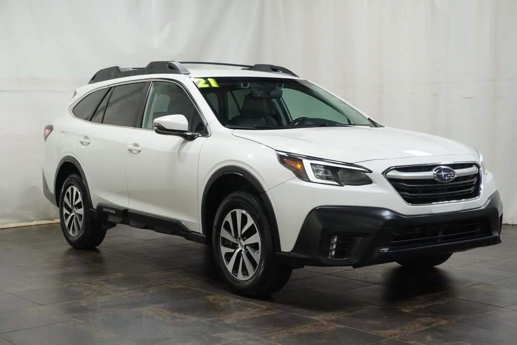 2021 Subaru Outback Premium's photo