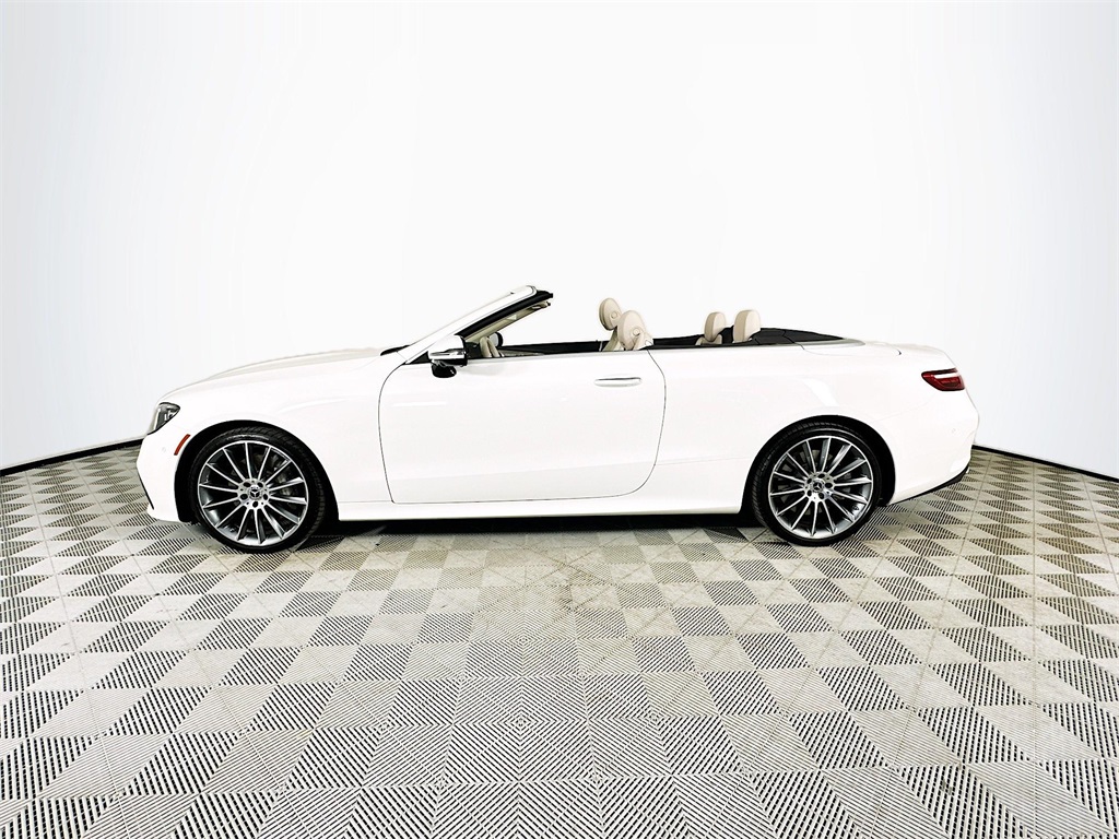 2021 Mercedes Benz E 450 photo 4