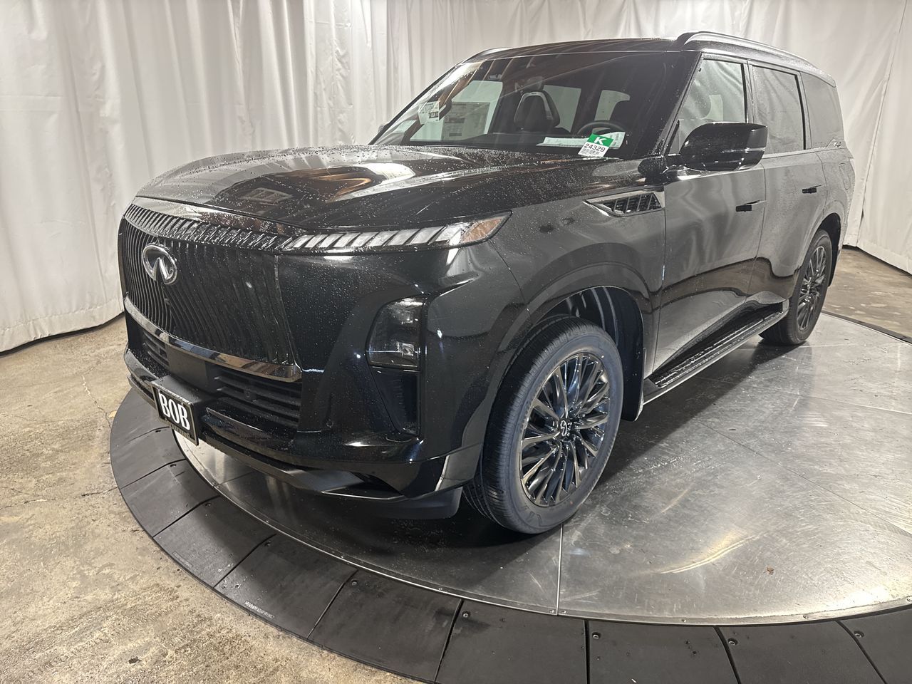 2026 INFINITI QX80 Autograph's photo