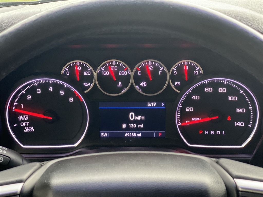 2019 Chevrolet Silverado 1500 RST photo 10