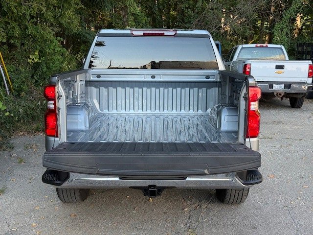 2023 Chevrolet Silverado 1500 LT photo 32