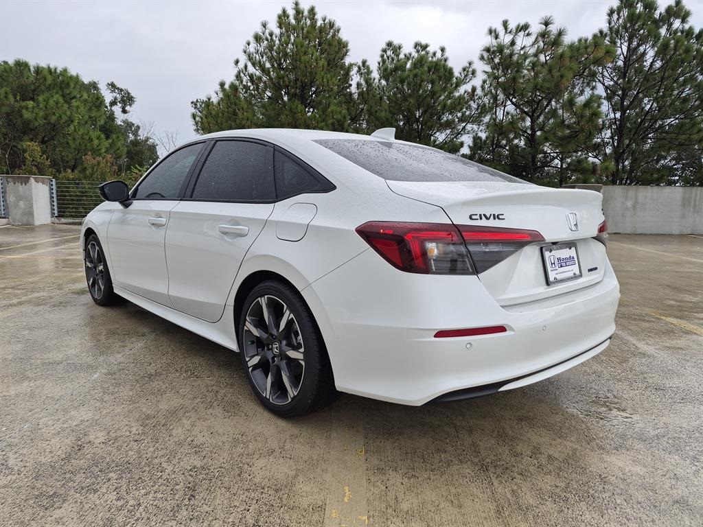 2026 Honda Civic Hybrid Sport Touring photo 4