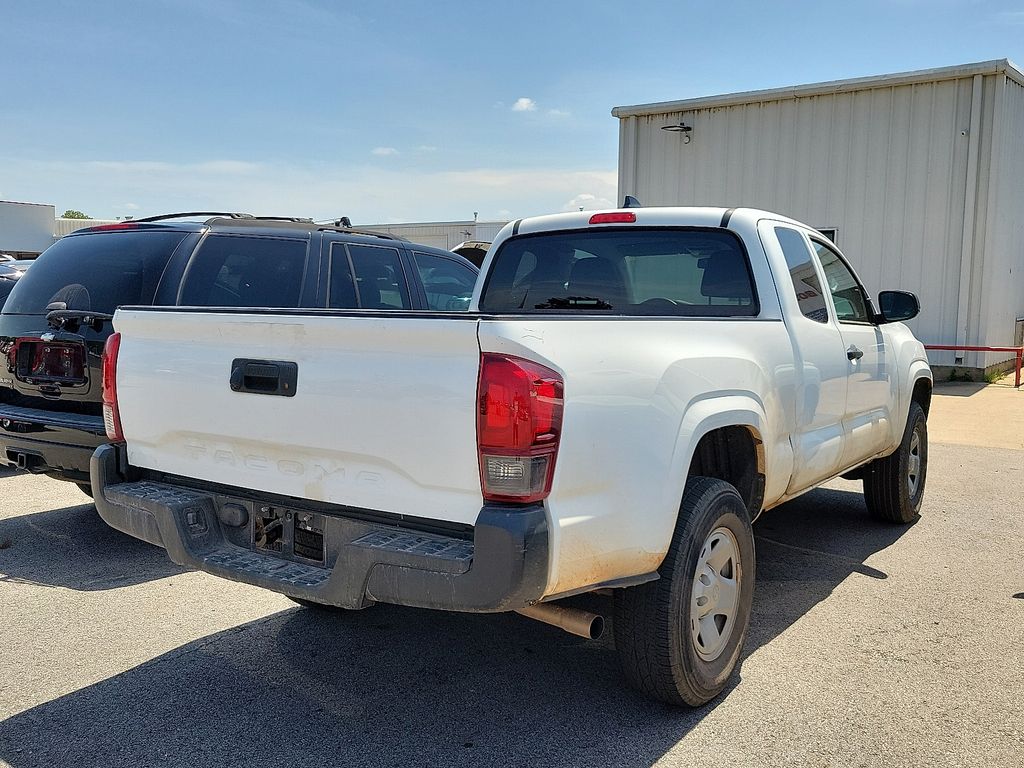 2023 Toyota Tacoma SR photo 4
