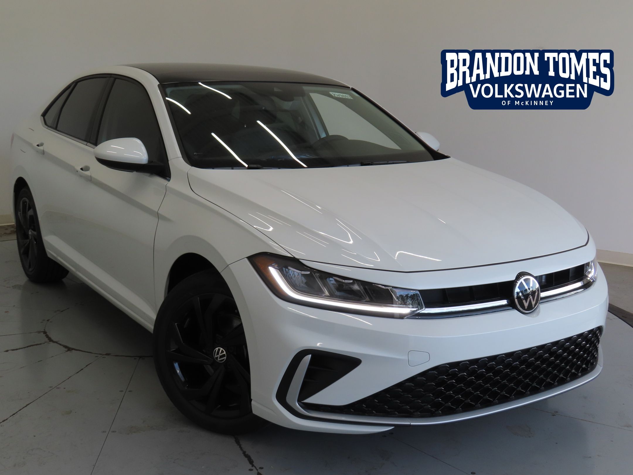 2025 Volkswagen Jetta SE's photo