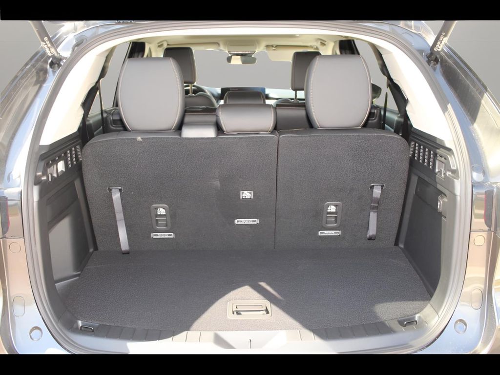 2025 Mazda CX-90 Preferred photo 19