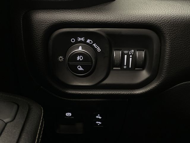 2025 Ram 1500 Laramie photo 24