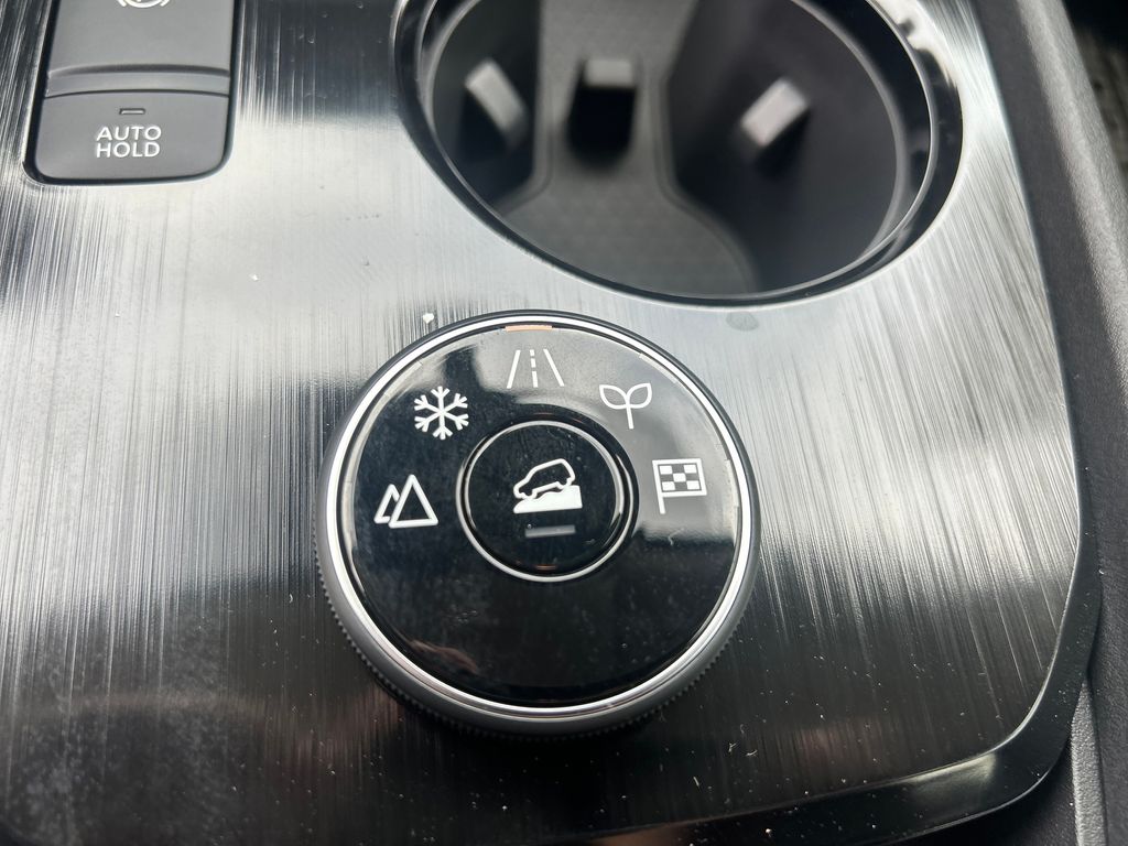 2026 Nissan Rogue SV photo 33