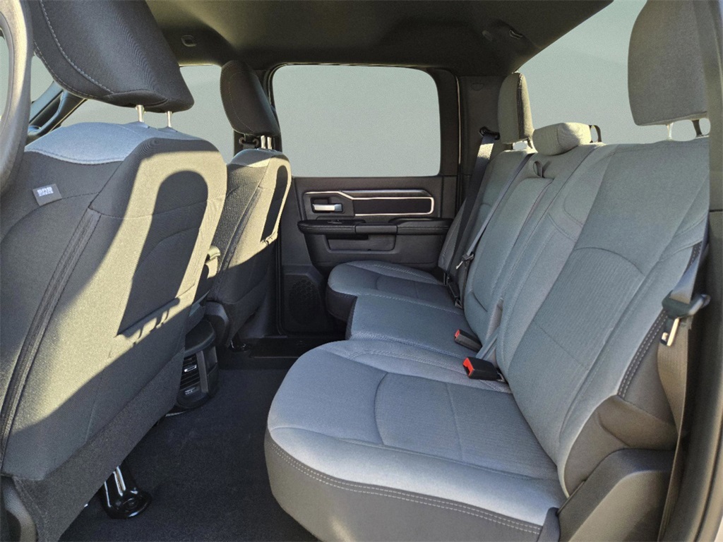 2024 Ram 2500 Big Horn photo 16
