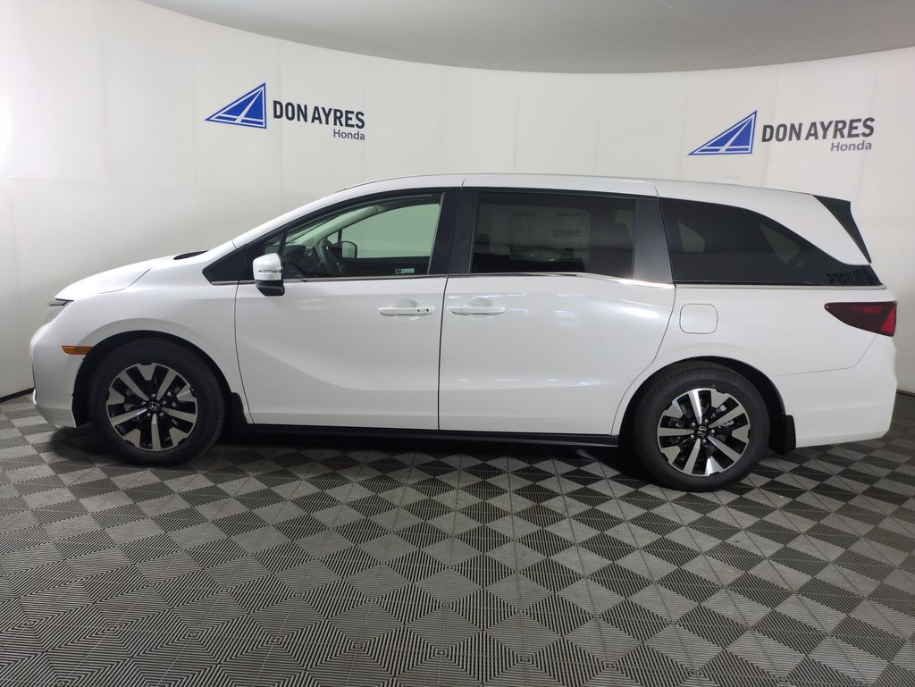 2026 Honda Odyssey EX-L photo 2