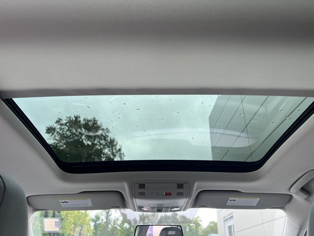 2022 Volkswagen Taos SE photo 12