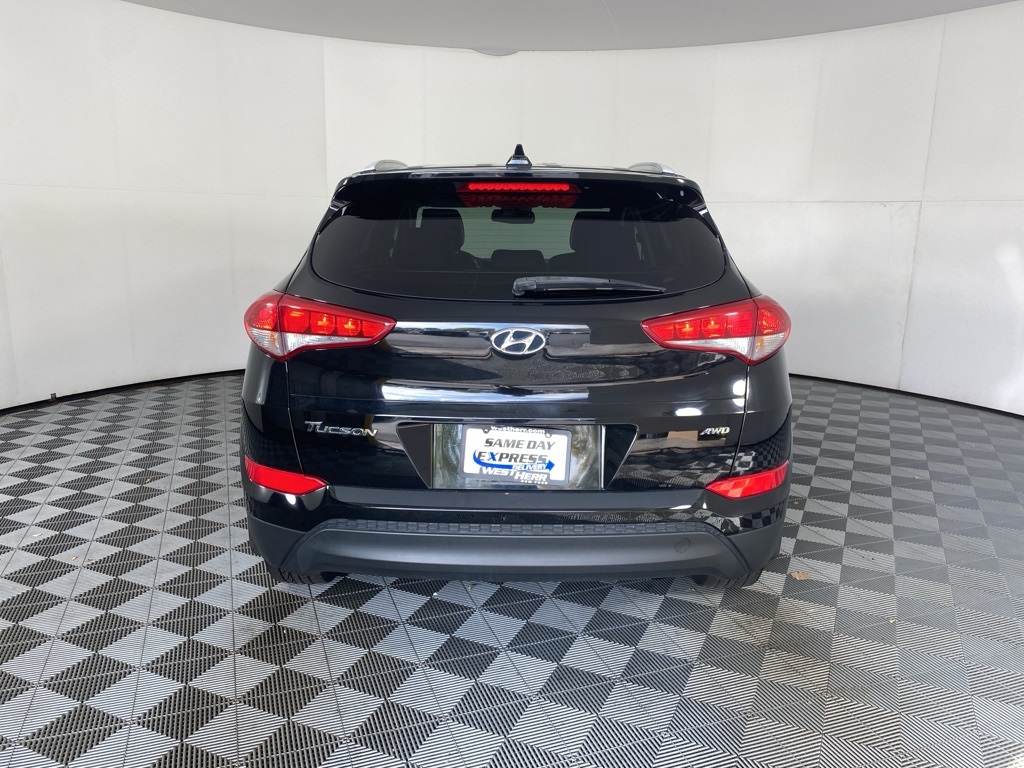 2017 Hyundai Tucson SE Plus photo 6