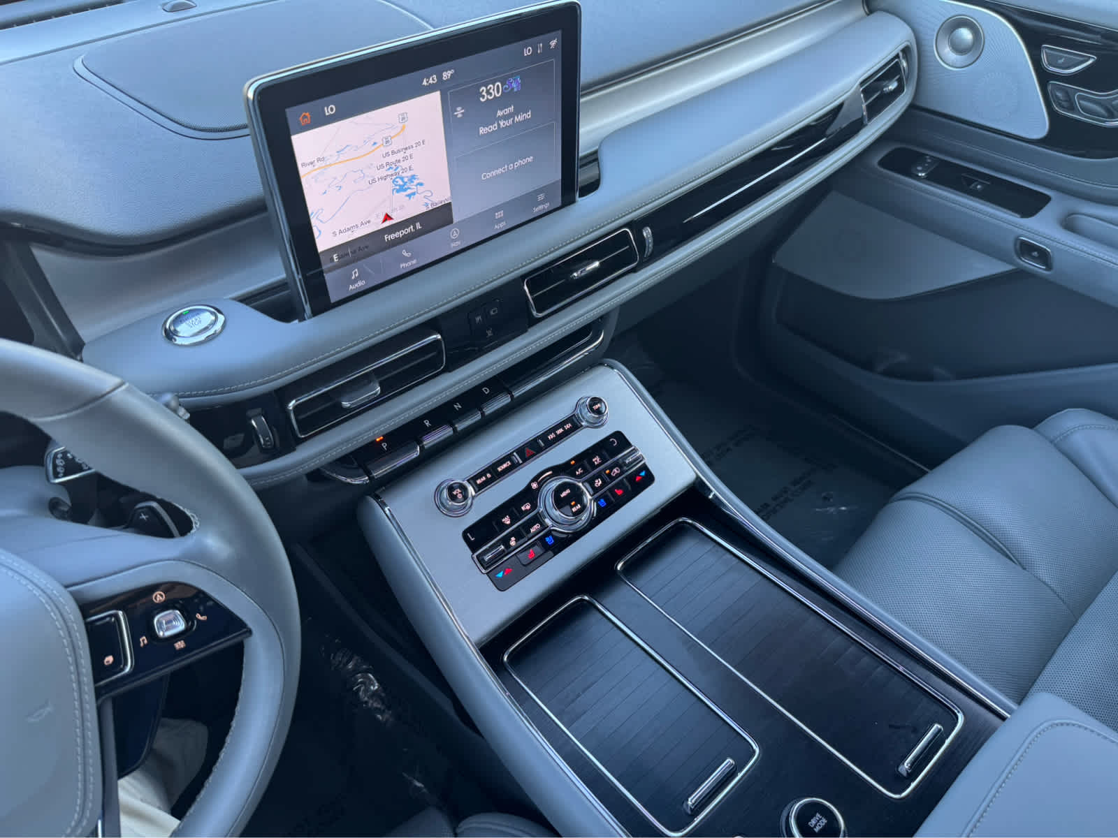 2020 Lincoln Aviator Reserve photo 9