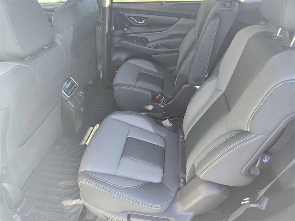 2023 Subaru Ascent Onyx Edition photo 14