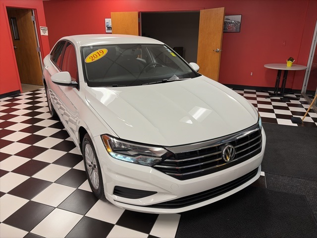 2019 Volkswagen Jetta S's photo