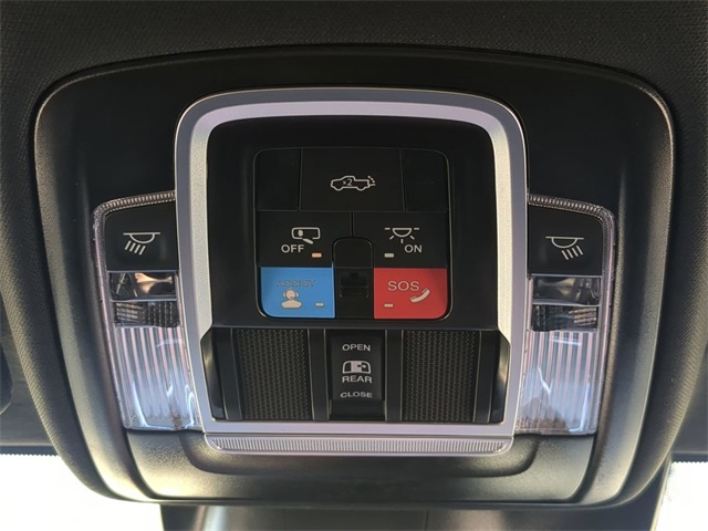 2026 Ram 3500 photo 18