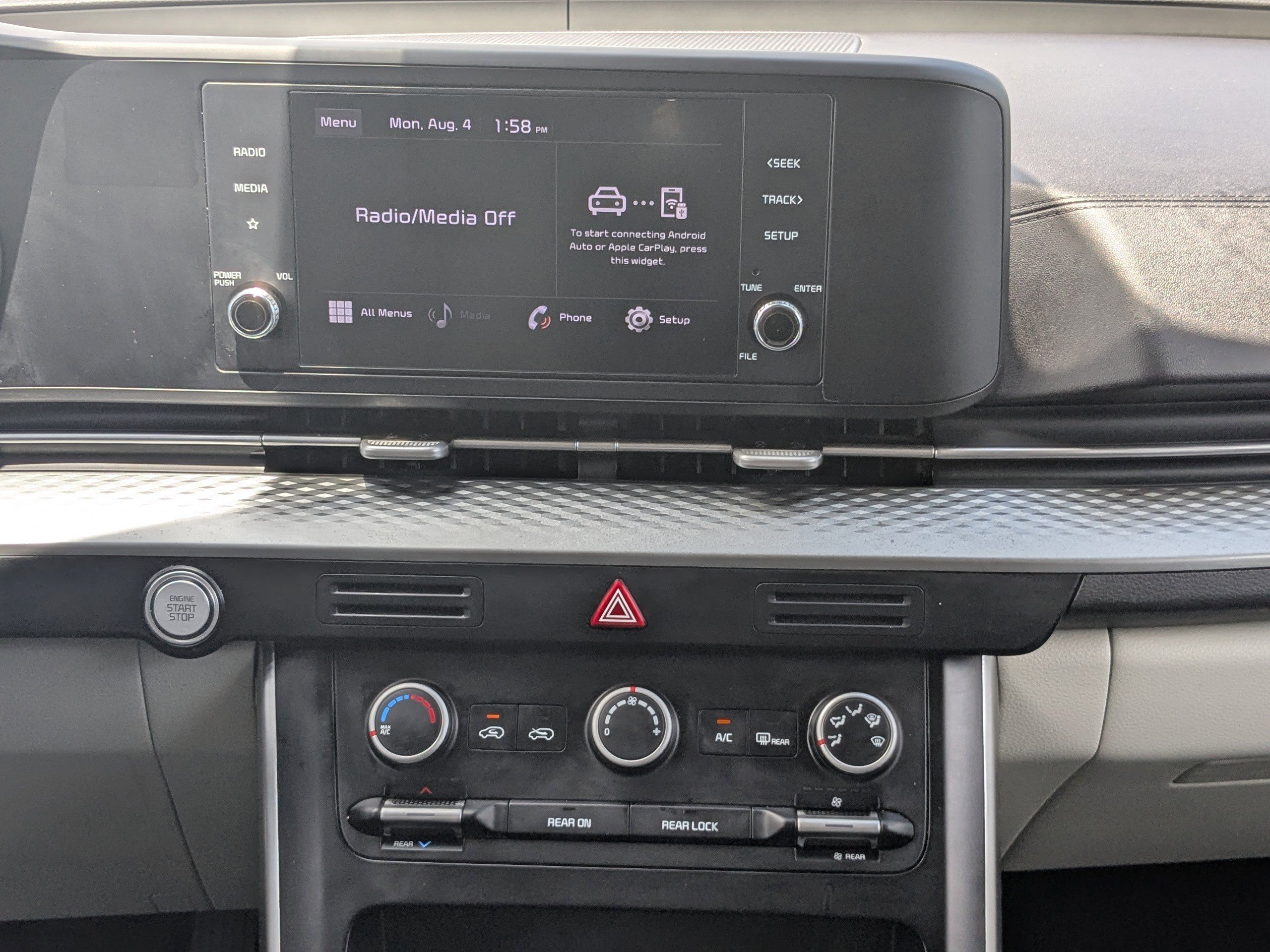 2022 Kia Carnival LXS photo 19