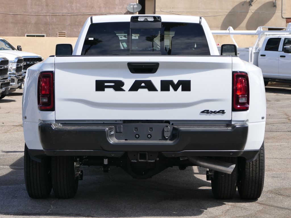2026 Ram 3500 Tradesman photo 4