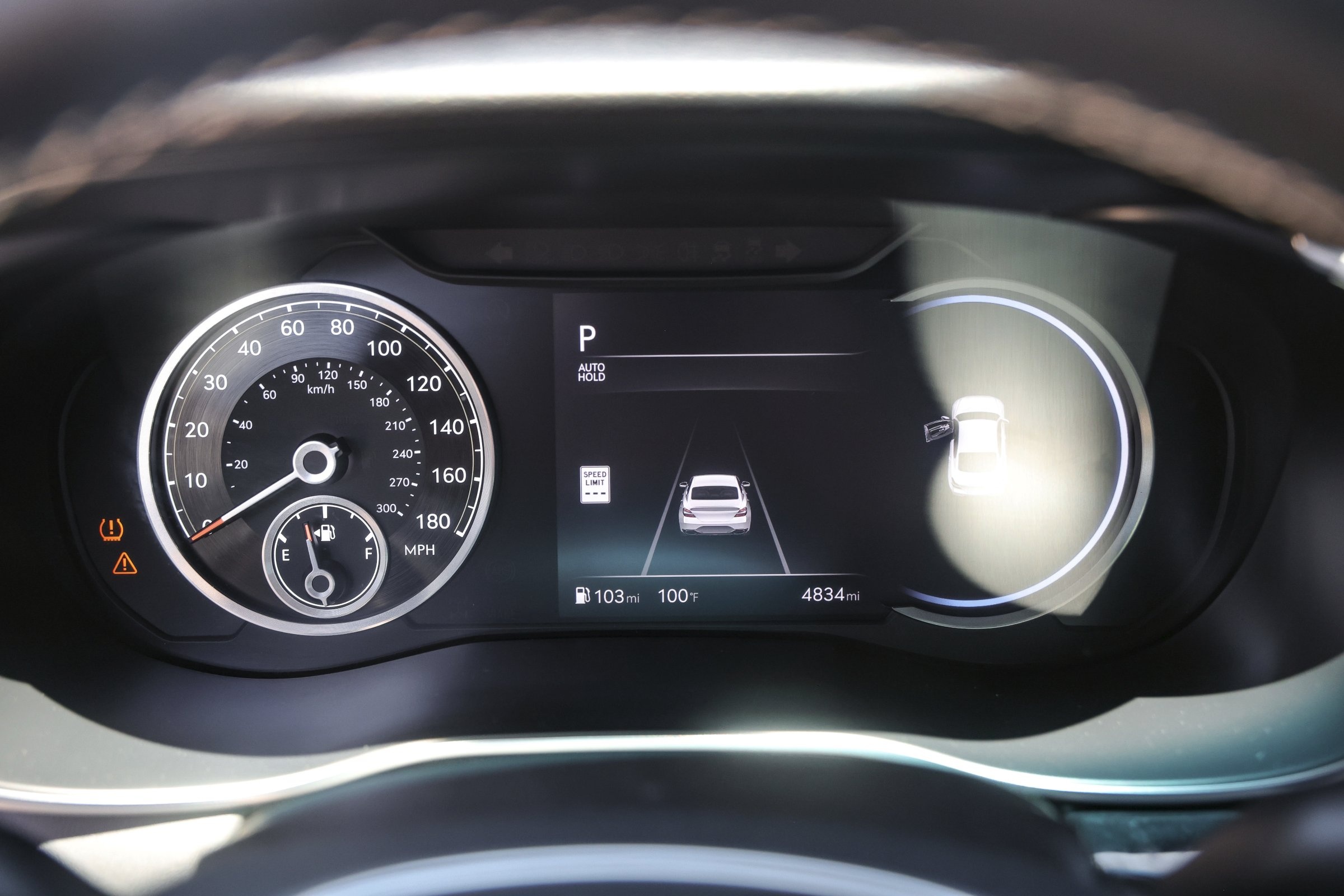 2025 Genesis G70 3.3T Sport Advanced photo 12