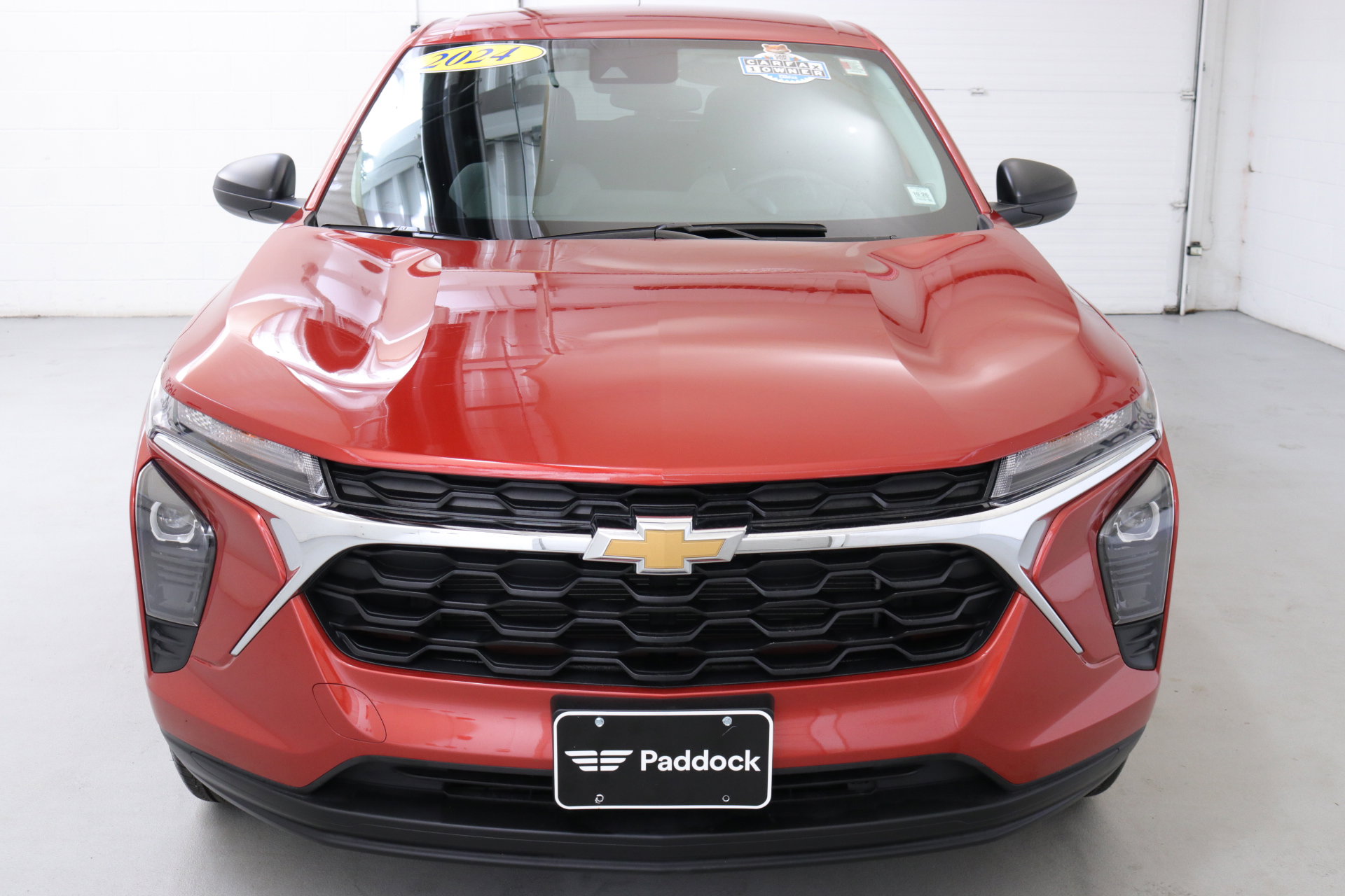 2024 Chevrolet Trax LS photo 2