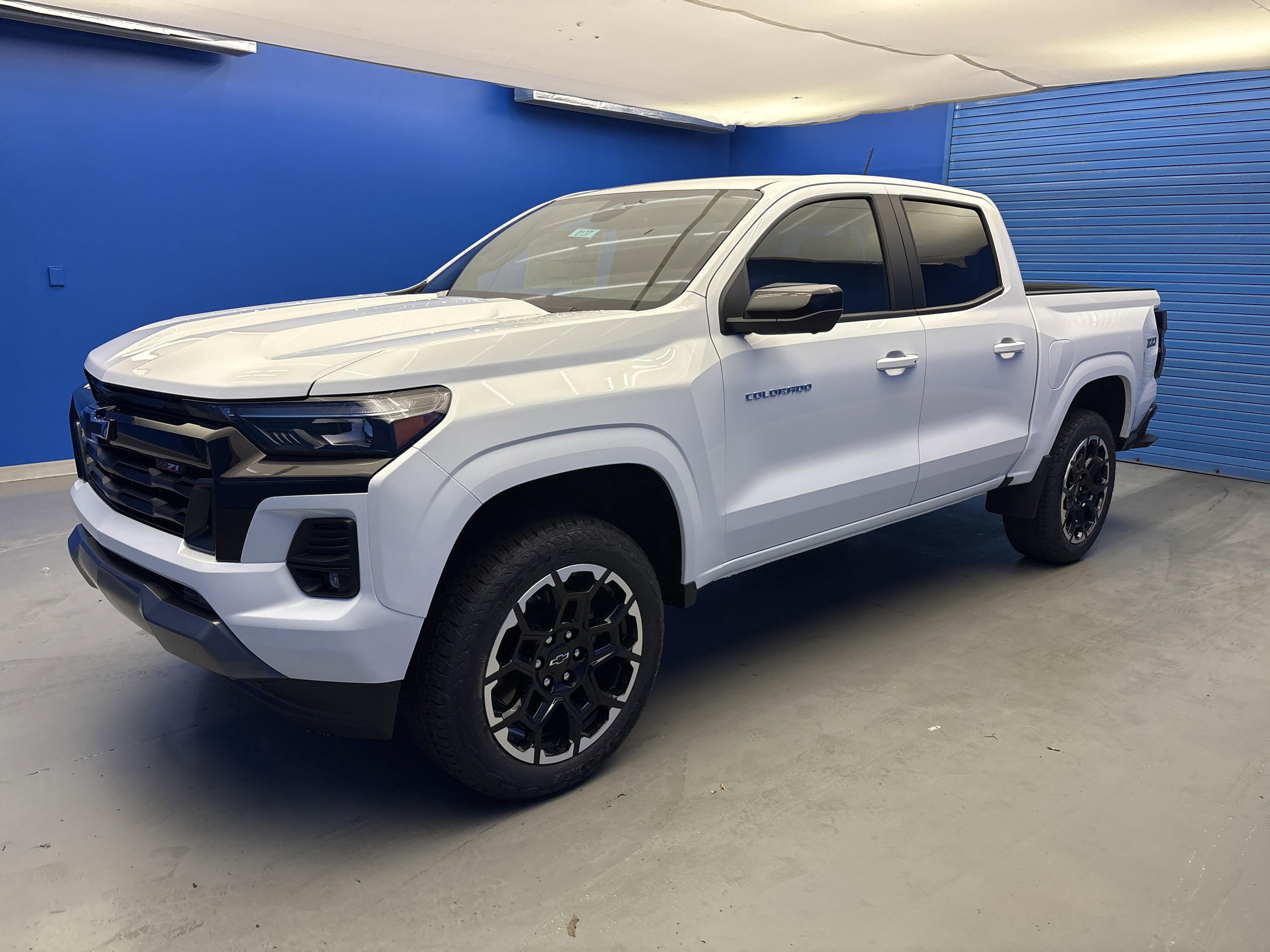 2026 Chevrolet Colorado Z71 photo 4