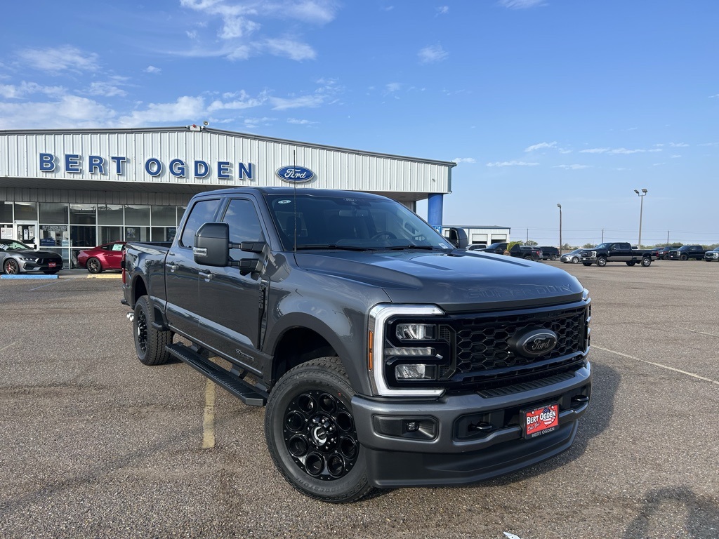 2026 Ford F-250 Super Duty Lariat's photo