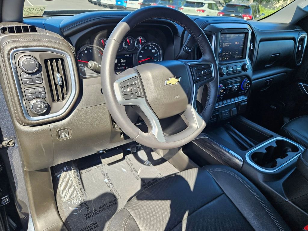 2022 Chevrolet Silverado 1500 LTZ photo 11