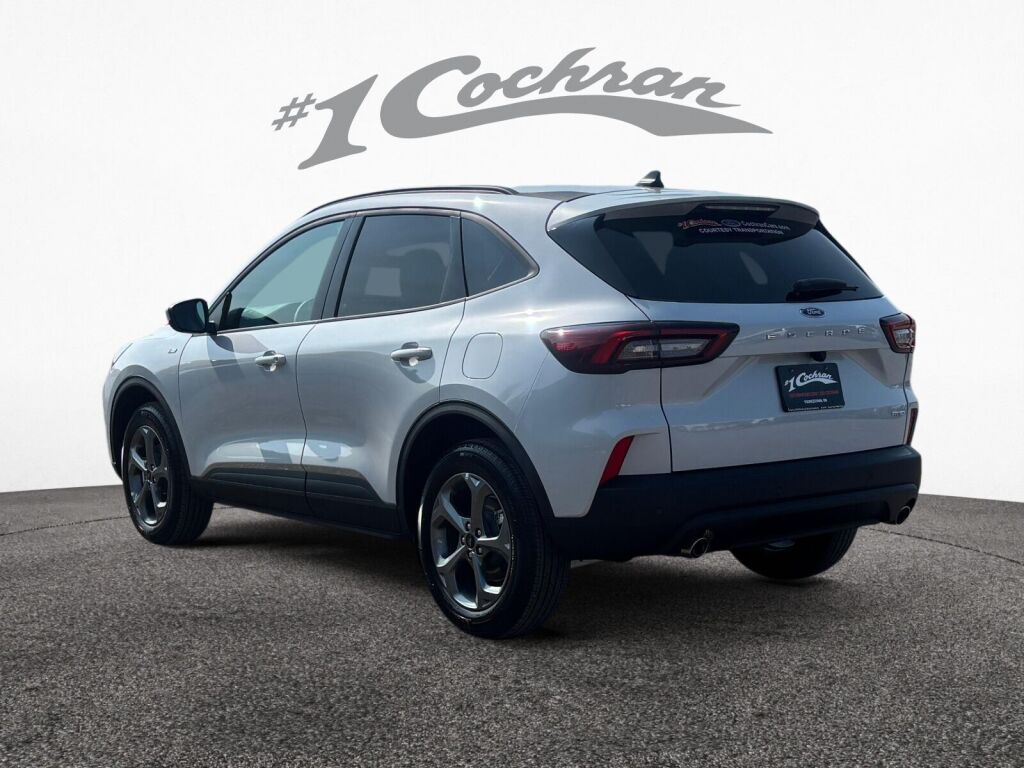 2025 Ford Escape Hybrid ST-Line Select photo 4