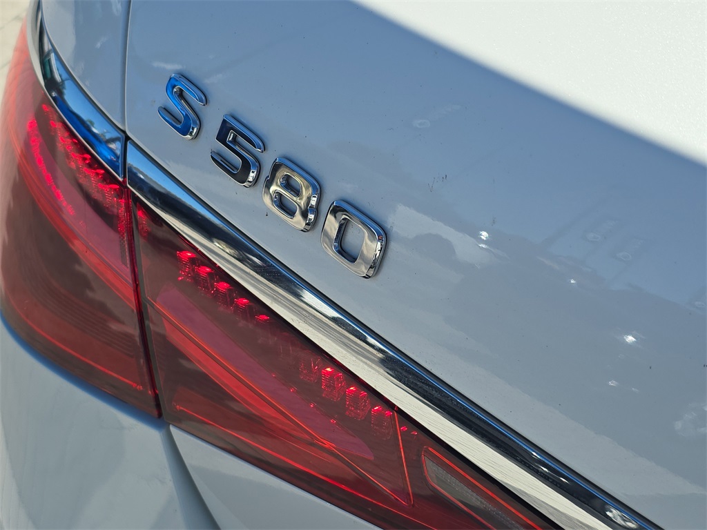 2021 Mercedes Benz S 580 4MATIC photo 5