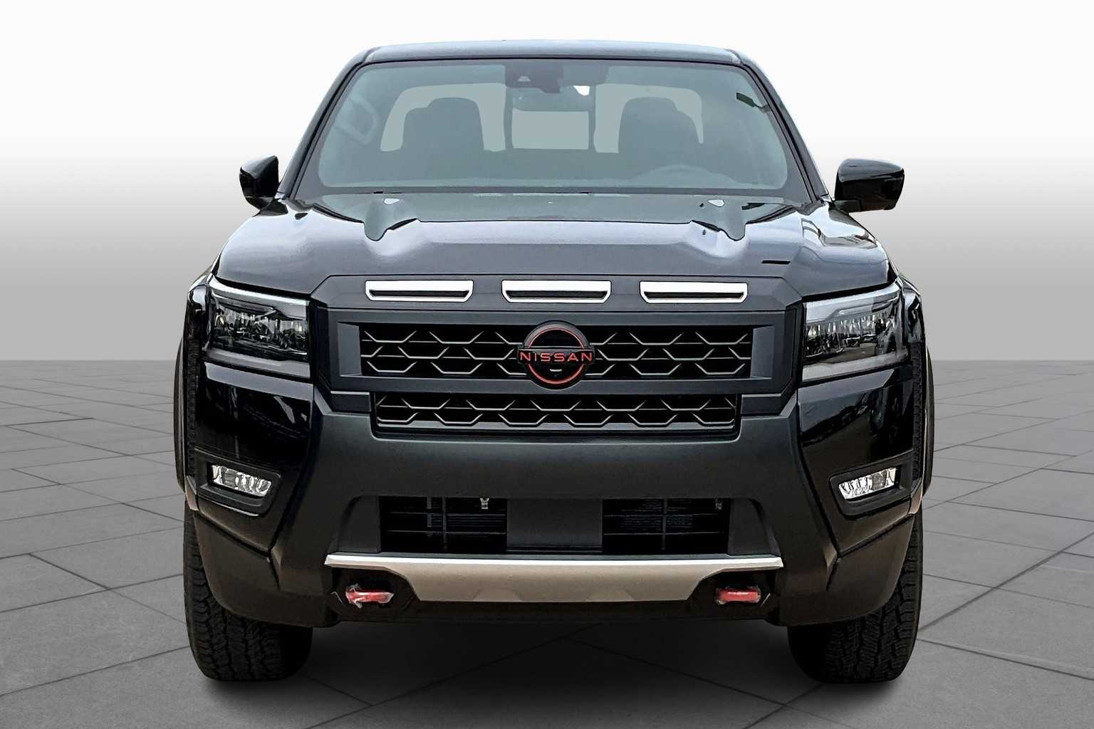 2026 Nissan Frontier PRO-X photo 3