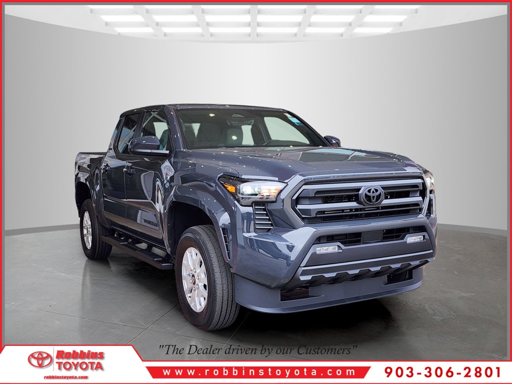 2025 Toyota Tacoma SR5's photo