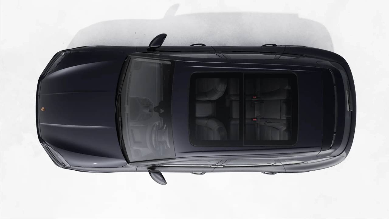 2025 Porsche Cayenne GTS photo 6