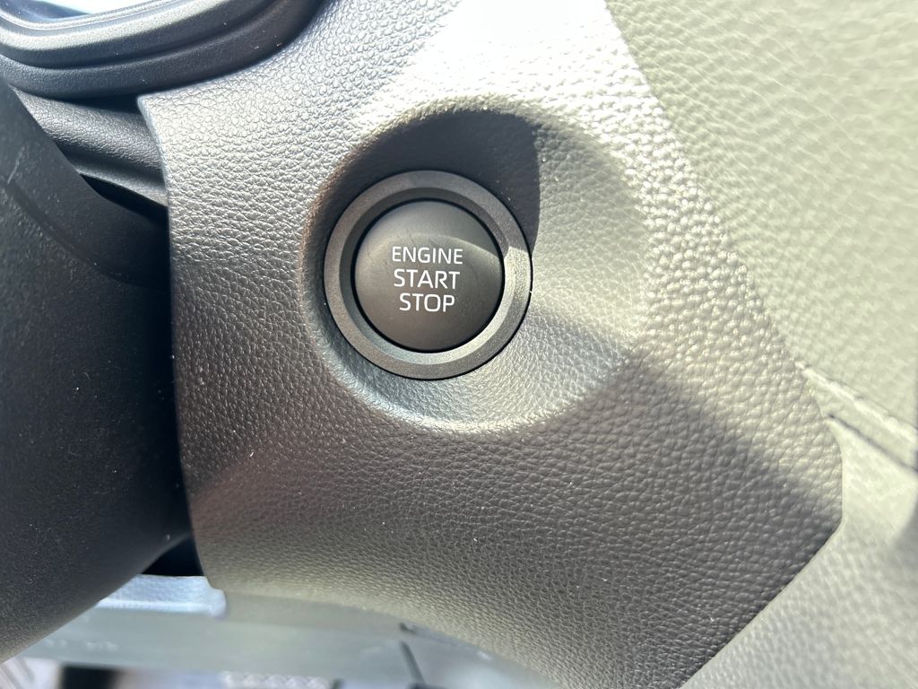 2026 Toyota Corolla Cross LE photo 29