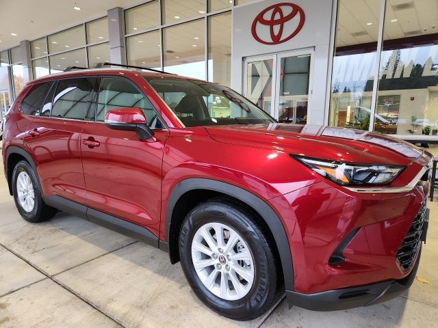 2024 Toyota Grand Highlander XLE photo 3