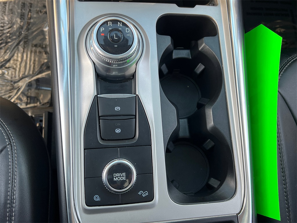 2022 Ford Explorer XLT photo 24