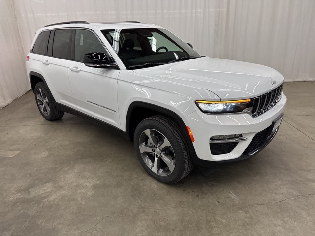 2025 Jeep Grand Cherokee Limited's photo