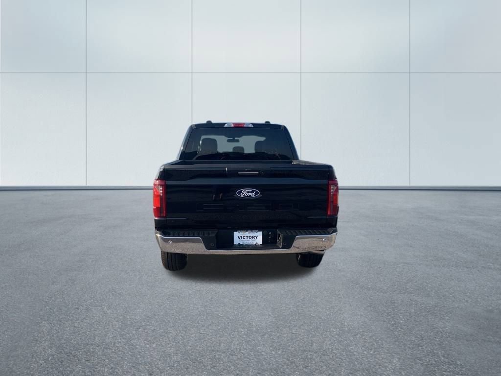 2024 Ford F-150 XLT photo 4