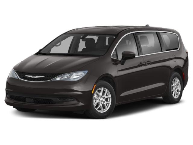 2021 Chrysler Voyager's photo