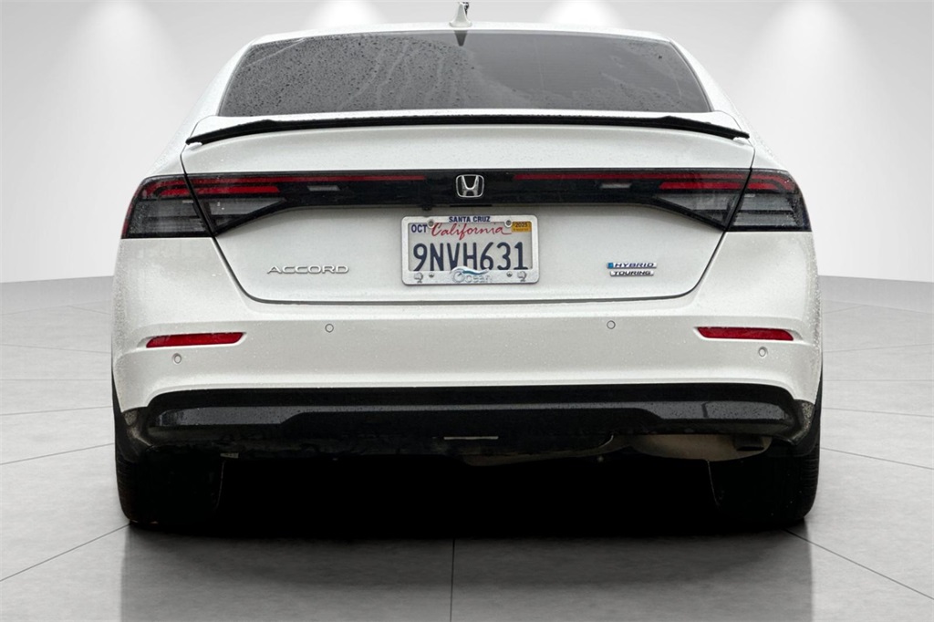 2024 Honda Accord Hybrid Touring photo 3