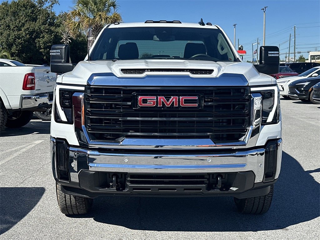 2026 Gmc Sierra 2500 HD Pro photo 3