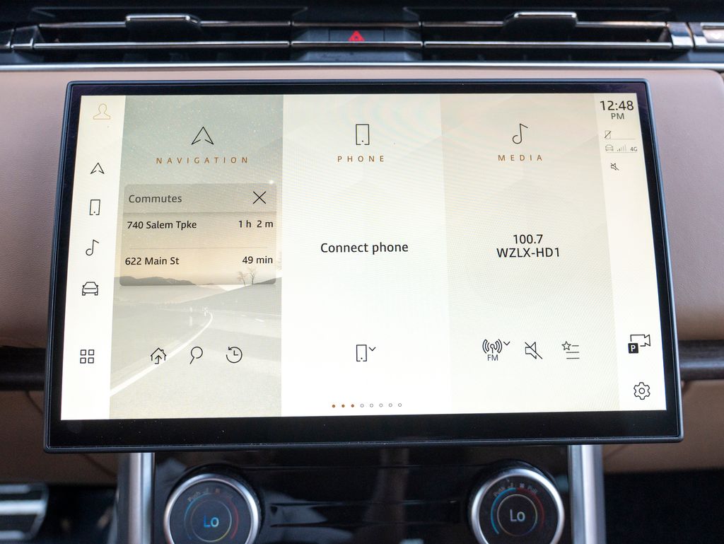 2023 Land Rover Range Rover SE photo 20