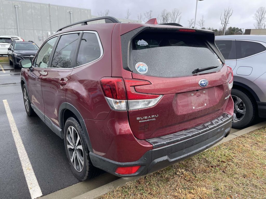 2021 Subaru Forester Limited photo 2