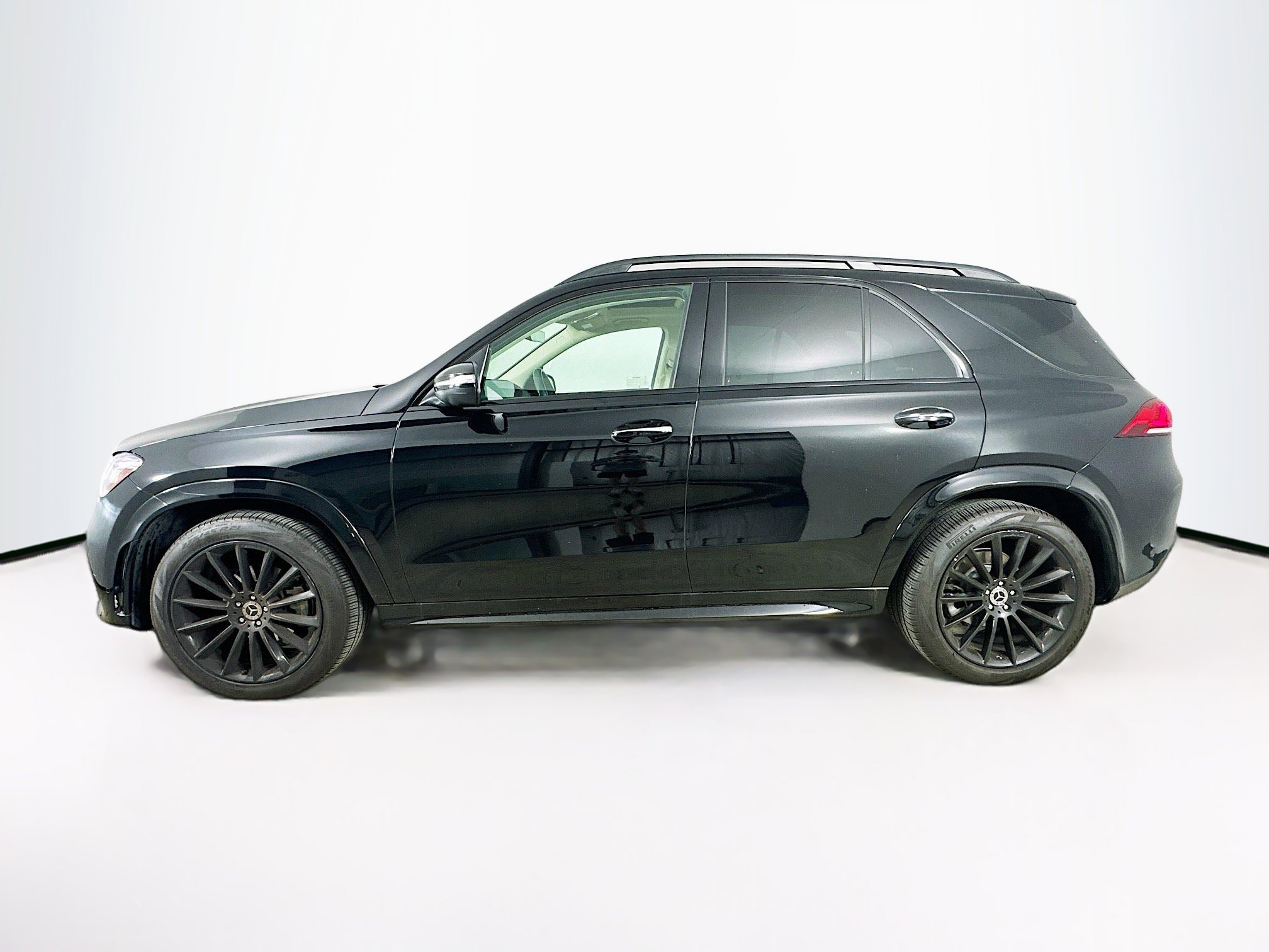 2022 Mercedes Benz GLE 350 4MATIC photo 2