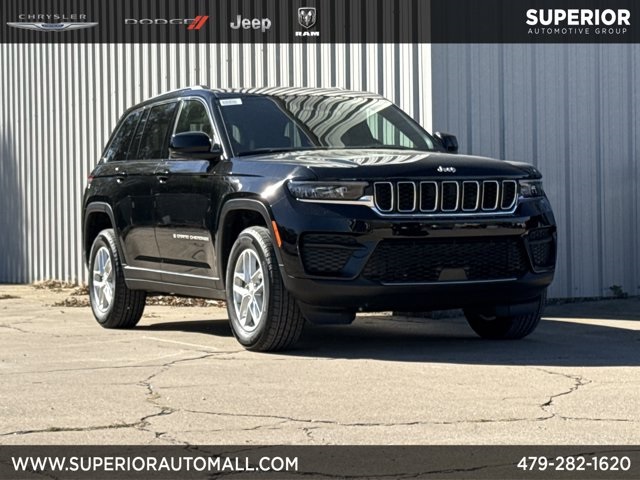 2025 Jeep Grand Cherokee Laredo's photo