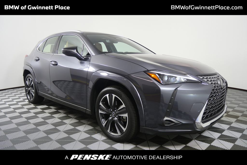 2025 Lexus UX Hybrid